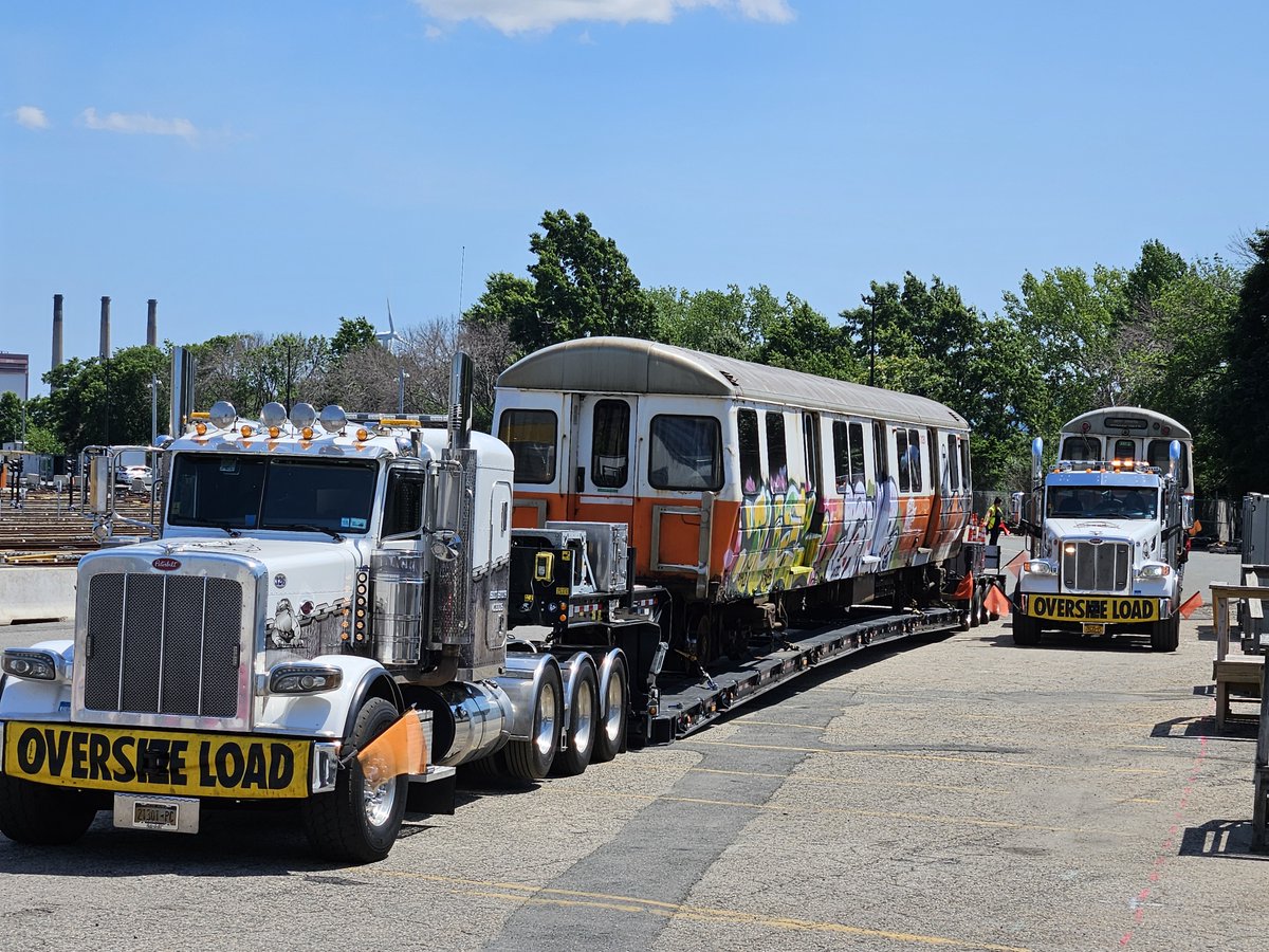 MBTA's tweet image. And with that, we say goodbye to the last set of old Orange Line cars. Cars 1280-1281 were the final two retired cars to be trucked from Wellington Yard on July 17 for scrapping. These cars were originally in a set of 120 cars built in 1979-1981 and carried T riders until 2022.