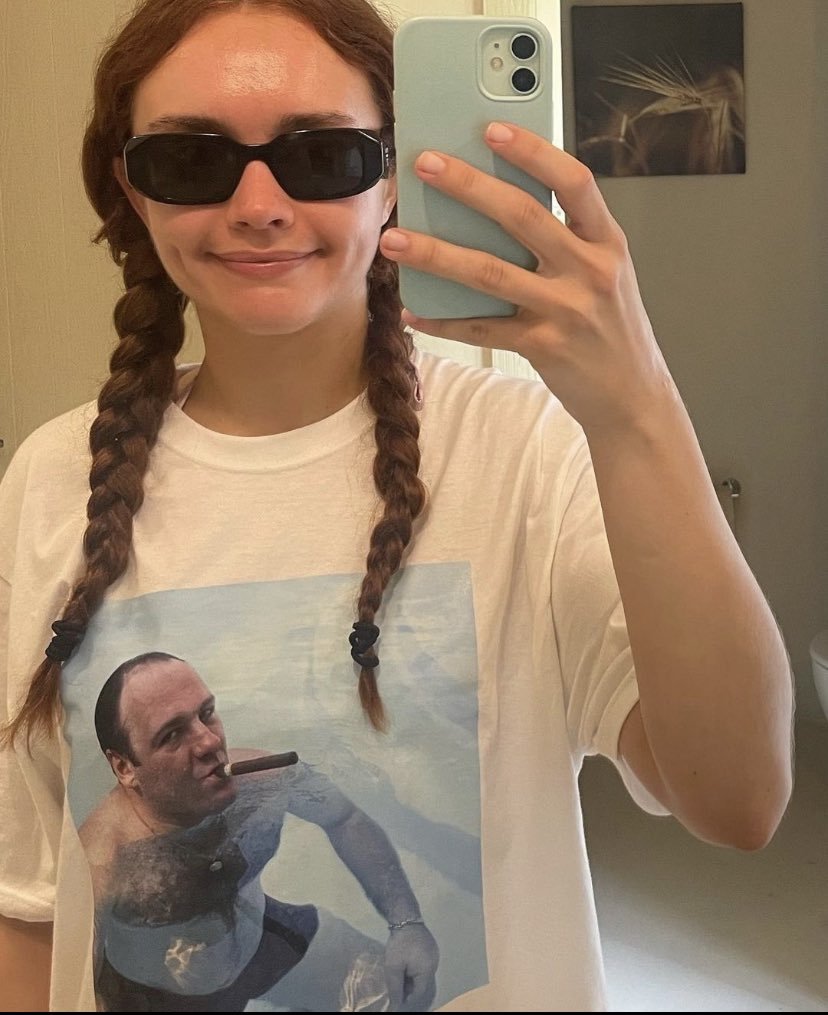 olivia cooke wearing the tony soprano tee.