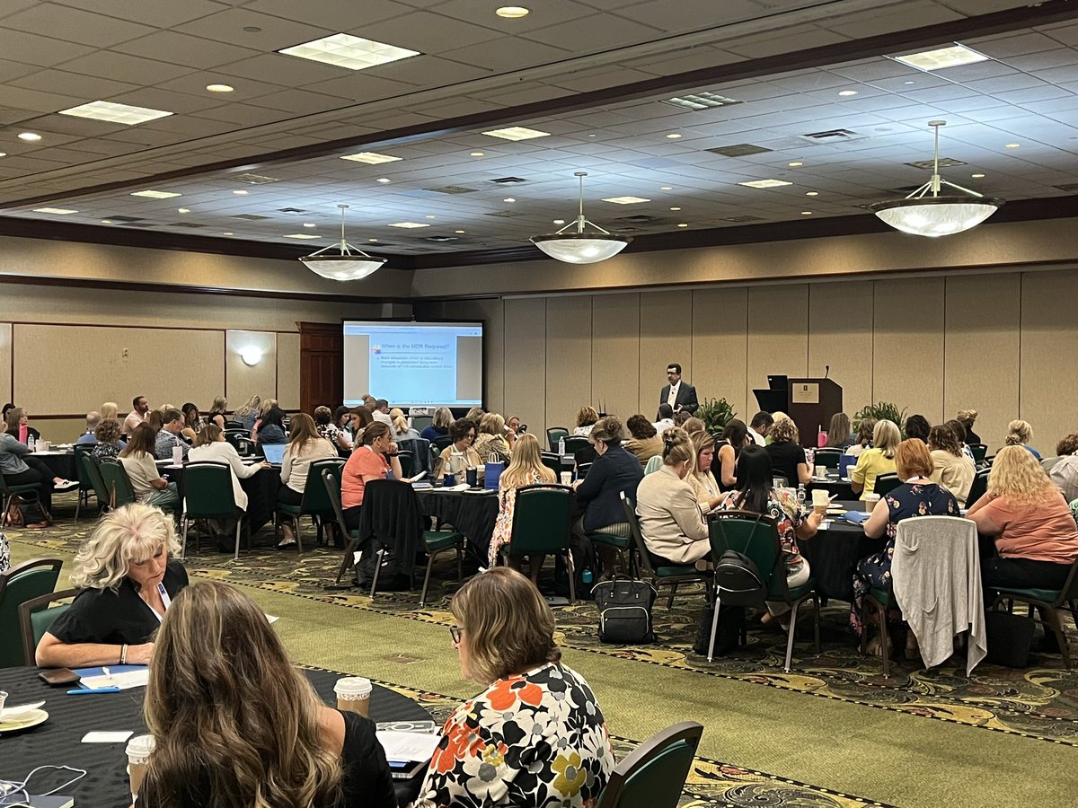 KYCASE1's tweet image. #KYCASE2024 Summer Institute is off and running! @RobinDBush1 @OakleyMichelleM @barrydlee1 @beckynixoneku @Shellbky