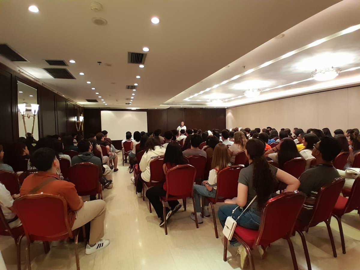 Carl Bistany tweet media