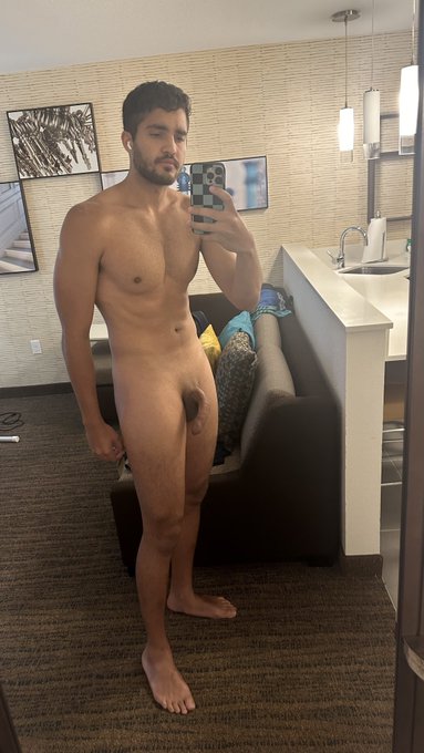 Great week last week of collabs with great creators💪🏽 https://t.co/Bi34BWwj2N