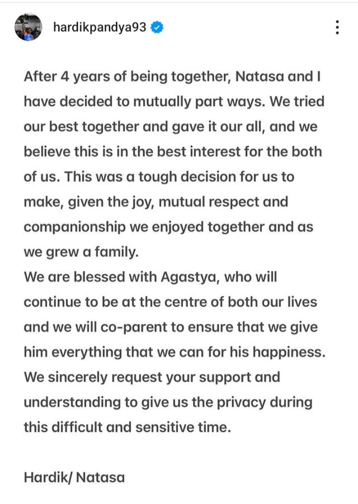 SHANE_ALAM08's tweet photo. Heartbroken 💔 #HardikPandya and #Natasha both are mutually separated
 buri najar bale tumhare sath bhi #same ho 
BTW #aligony bhai we feel you before 4 years and now today feel  for #HardikPandya𓃵 

#MunawarFaruqui #ElvishYadav #AbhishekMalhaan #cricket #bcci #bbott3 https://t.co/l1OPLwU3FD