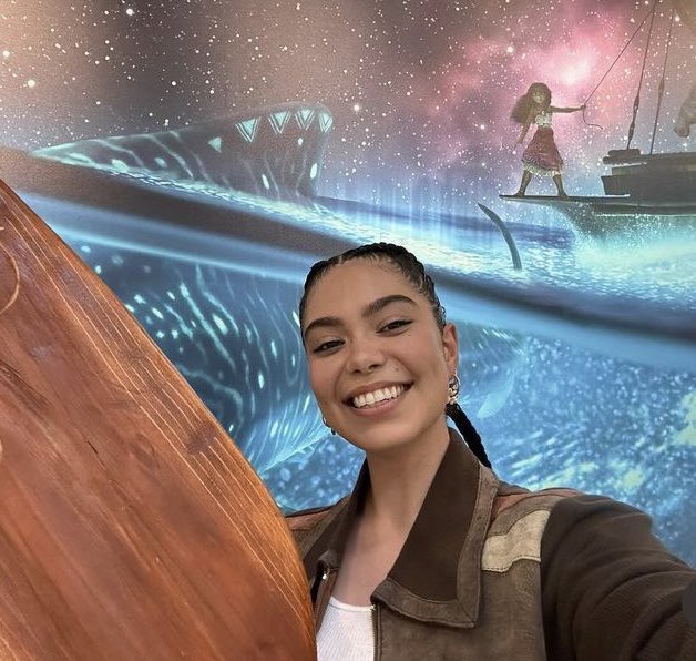 Auli’i Cravalho อัดเสียงสำหรับ ‘MOANA 2’ เสร็จเรียบร้อยย🌊 

เตรียมดู #Moana2TH ได้เลยสิ้นปีนี้ ตื่นเต้นน