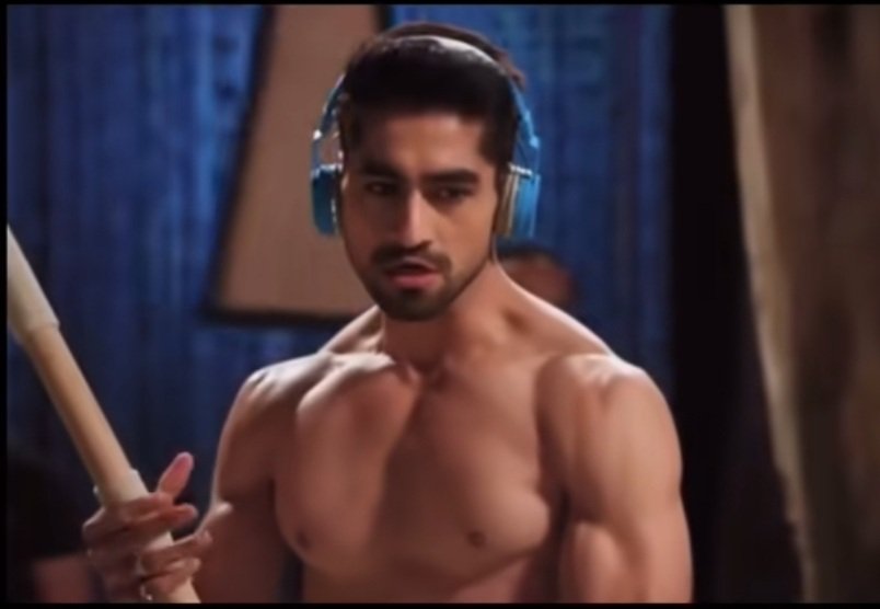 Sarah230419's tweet photo. Big Miss

#HarshadChopda 
#AbhimanyuBirla https://t.co/rPnEOUUdWx
