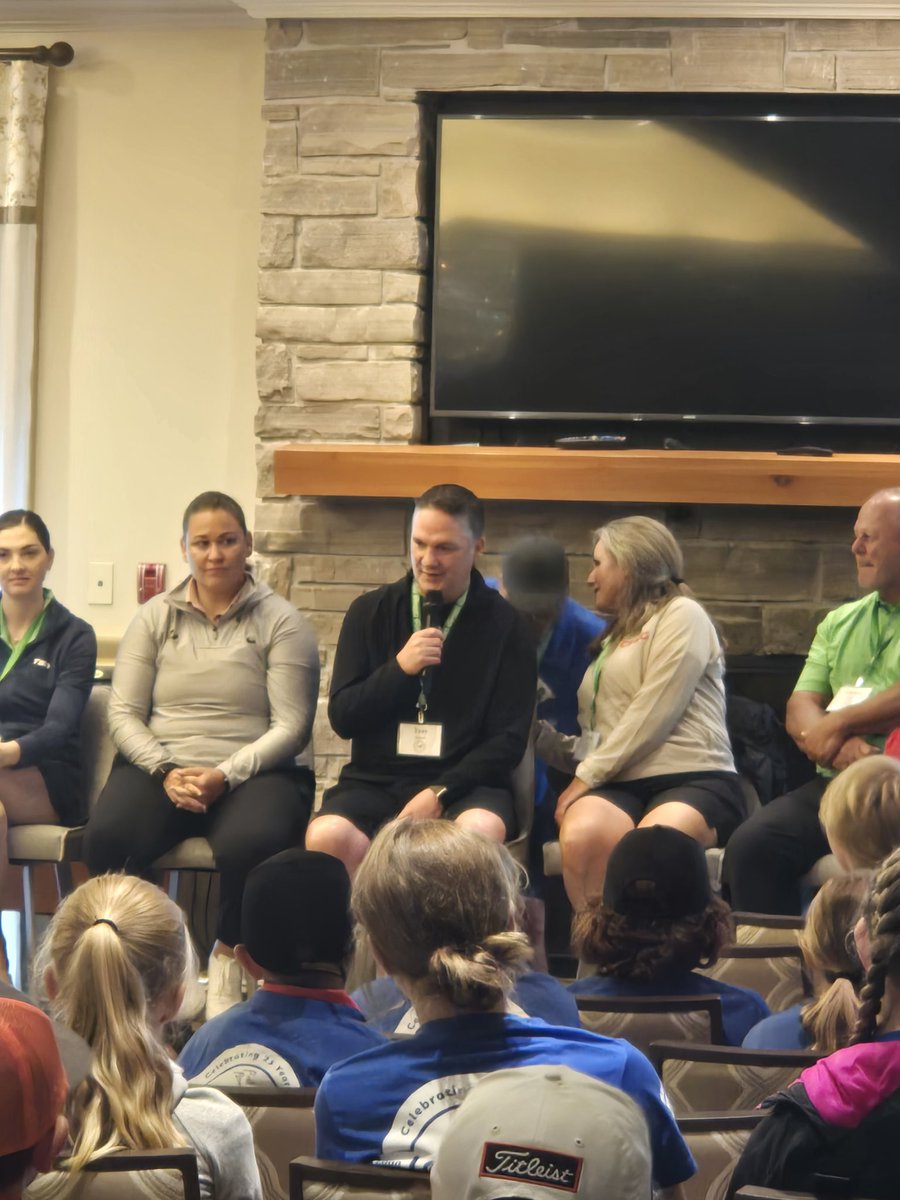 Troy Ryan talks about the pleasure of coaching Blayre Turnbull and Marie-Philip Poulin!

#MN4Kids #LetsGetThemPlaying #Mission100k #TheLastShift