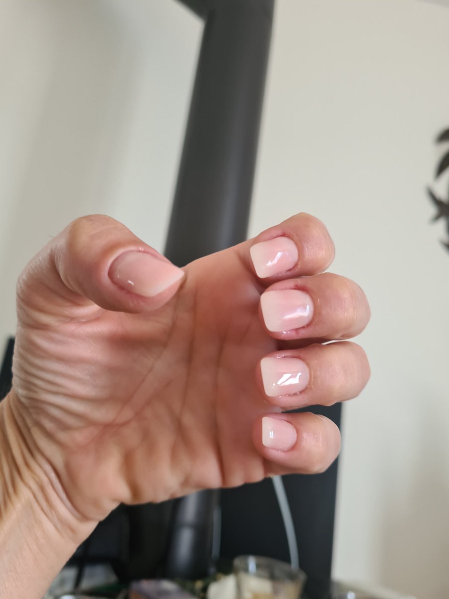 TheFrakNurse's tweet photo. Wow
10 ans que j'avais pas fait ça
Sur 24h carrément, suis KO
Vive les vacances et les ongles longs
#TeamIDE https://t.co/SF3yA4INtx
