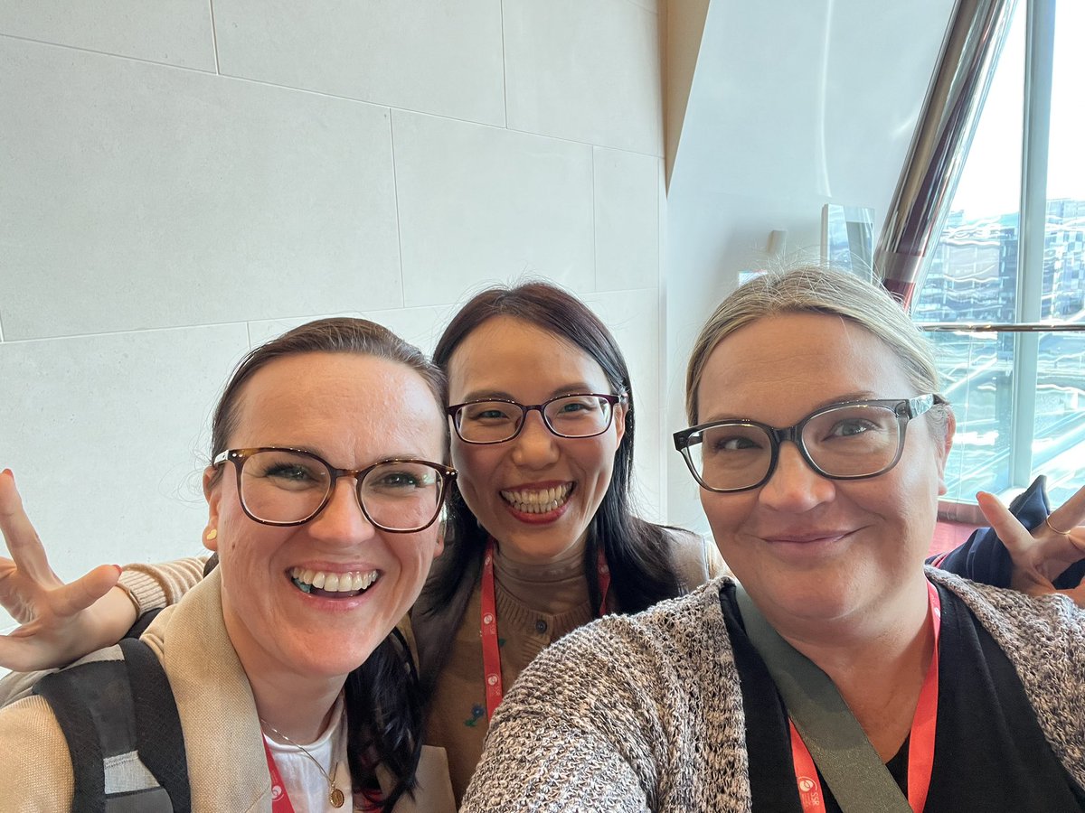 ToxKendra's tweet photo. Great to reunite with my old lab besties in Dublin! #SSR2024 https://t.co/v0ERgJL1fz