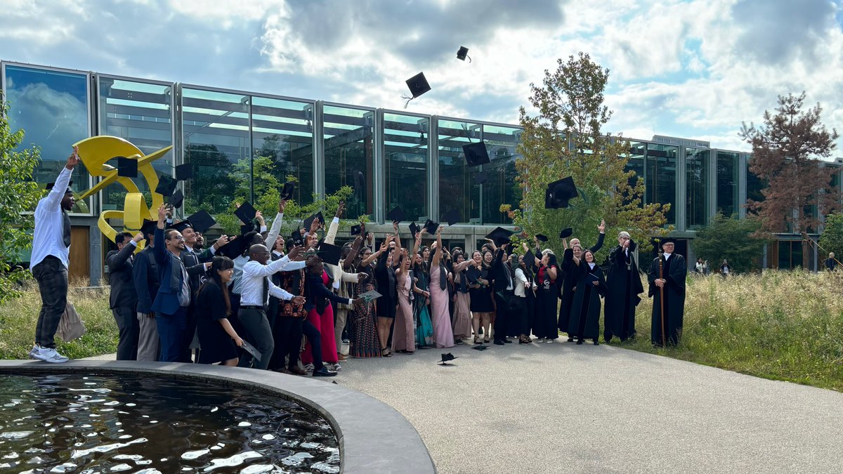 #InsiderViews | 𝗚𝗿𝗮𝗱𝘂𝗮𝘁𝗶𝗼𝗻 𝗗𝗮𝘆 𝟮𝟬𝟮𝟰 📆

We wish our students success in their careers while representing the #ITCFamily all around the world 🌍 ❤️

🔗 Discover inspiring students about NRS alumni via: bit.ly/3Qf6WsW