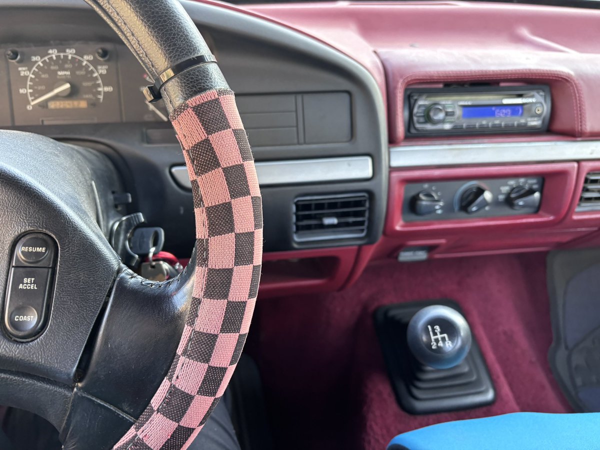 KrisA987's tweet photo. Get to drive my old trusty Ford this week, with @JJOnKFDI on the radio. Brings back some good memories. https://t.co/fBQ7AyIFJ2