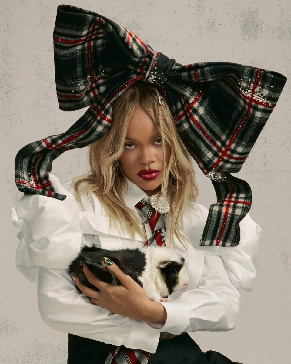 FentyStats's tweet photo. .@Spotify Global Chart (July 17, 2024):

#154 We Found Love [-1] — +1,374,341 streams

#199 This Is What You Came For [RE] — +1,250,606 streams https://t.co/E77dTeZBoV