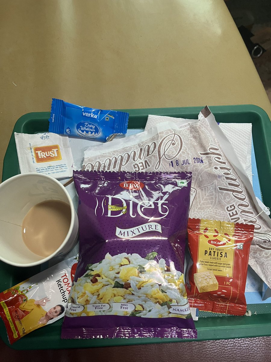 Ppkv1988's tweet photo. @IRCTCofficial  Dear Team , 

Today 18/7/24 ,I m travelling from Delhi to Surat by train no 12952.

The sneaks quality is very poor .Mostly items are looking local brand. 
 I m not paying catering charge for local items.

Pl look and improve quality of products. https://t.co/1ZQW0vTnax