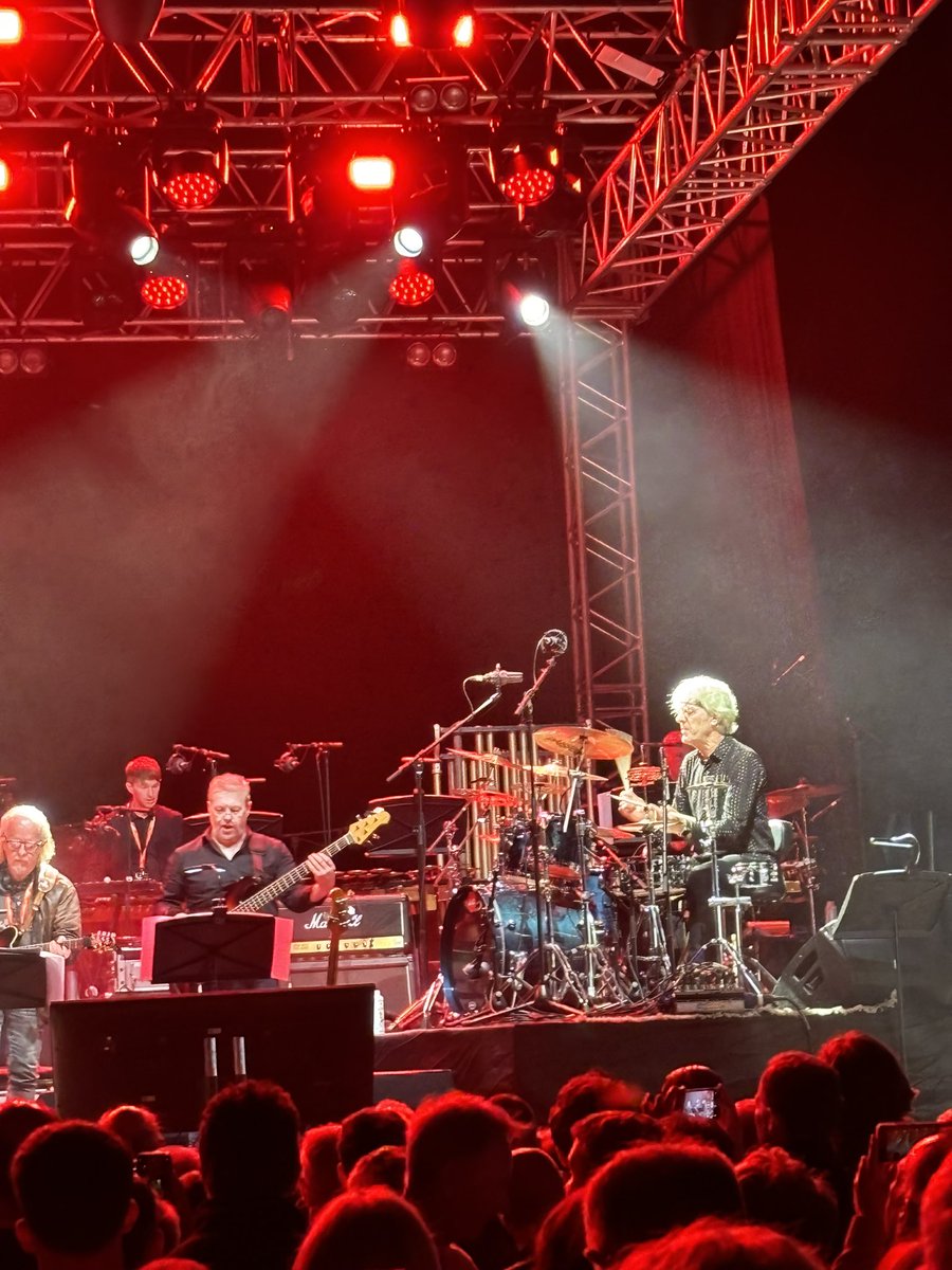 michaelkeane's tweet photo. Incredible night at the Big Top! @copelandmusic of the @ThePoliceBand rockin the city 🚔🎸

@martylyricfm you missed a good one

@GalwayIntArts 
#PoliceDeranged #StewartCopeland #BigTopGalway #LiveMusic #GalwayNights https://t.co/wROqgjIYF8