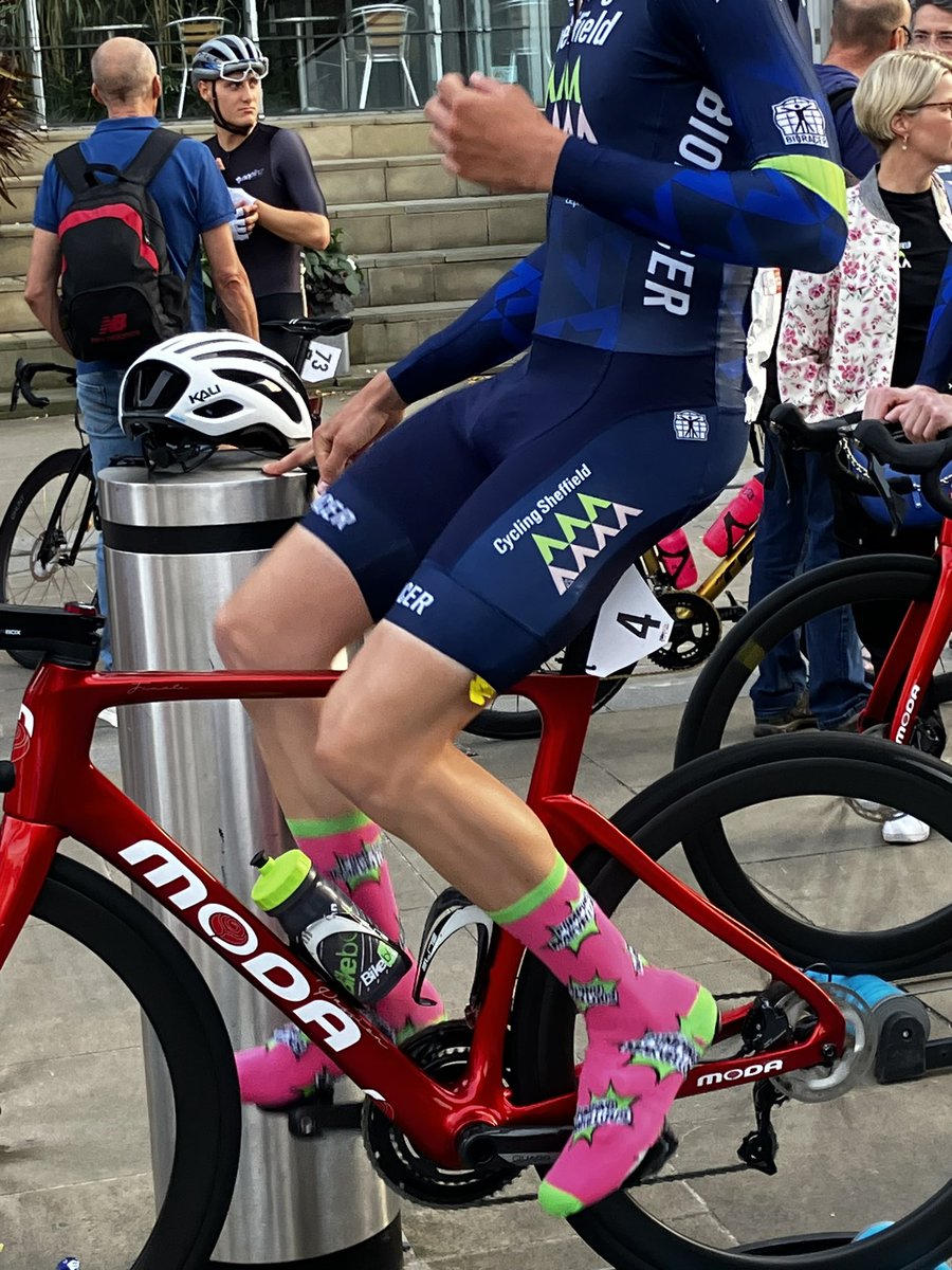 robjohnhud's tweet photo. @pumpinghearts socks https://t.co/Sa6GO159Ta