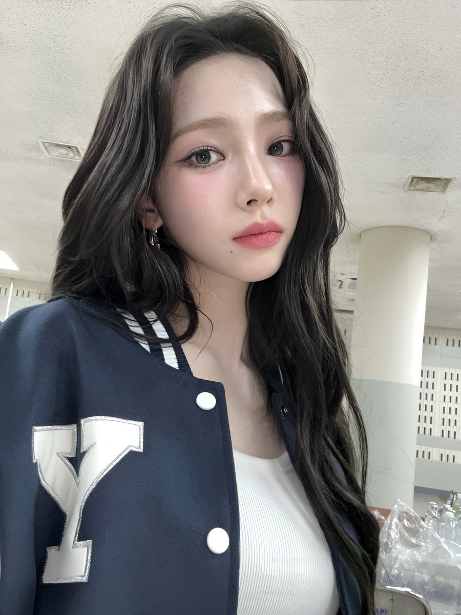 karina (@rinapicss) on Twitter photo 