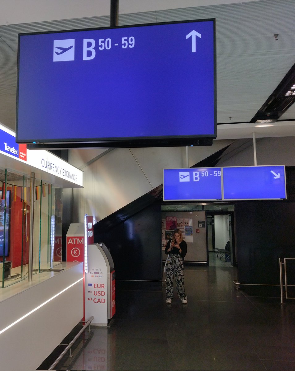 I know it's been a difficult, and at times even embarrassing few years to be British; so I am here to reassure you that German airports, much like their trains, are even more of an omnishambles of heilloses Durcheinander than ours

They can't even get the signs right