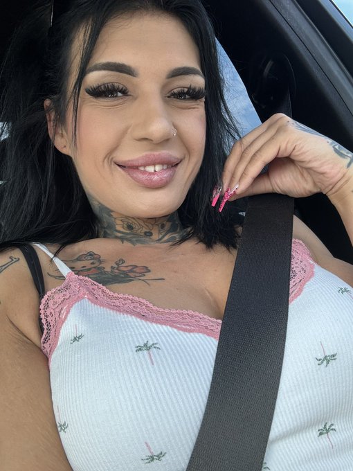 Koniec z filmami dla dorosłych! Decyzja podjęta. https://t.co/DmyKPemKMB