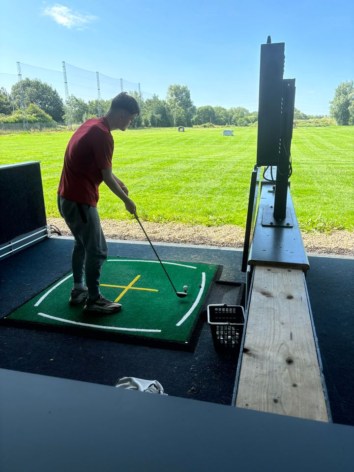 YMCAHumber's tweet photo. A beautiful day📷 for our residents to enjoy a morning at the driving range📷📷 for their engagement activity.
#ymca #engagementactivity https://t.co/pMxC8GVui4