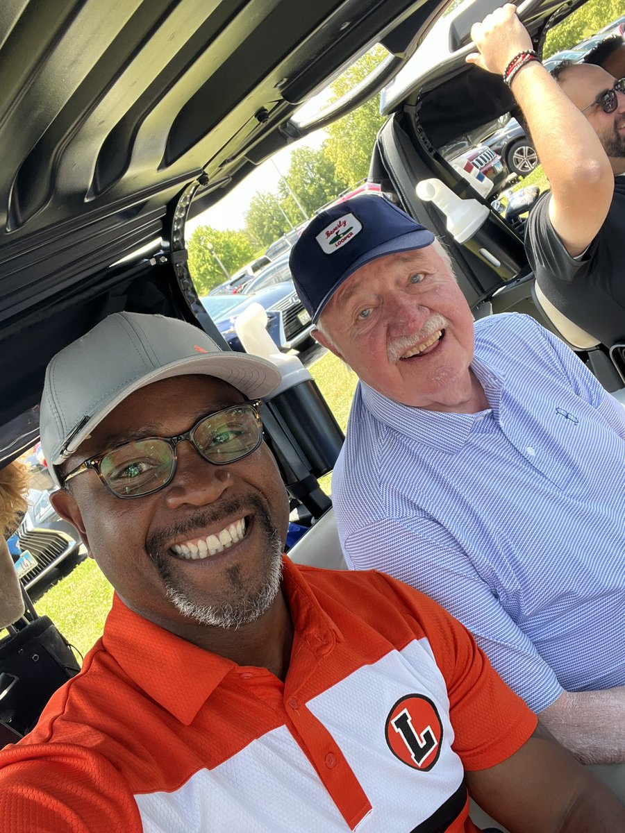 rawls06's tweet photo. Father Cusick called & demanded my attendance at the @willingtohunt annual bankers outing! So I grabbed Larry and we headed to @ruffeledfeathers to play really average golf with some really good golfers. I’m evangelizing our work to every corner of this county. #growingsupport https://t.co/DREHQ5HpE4