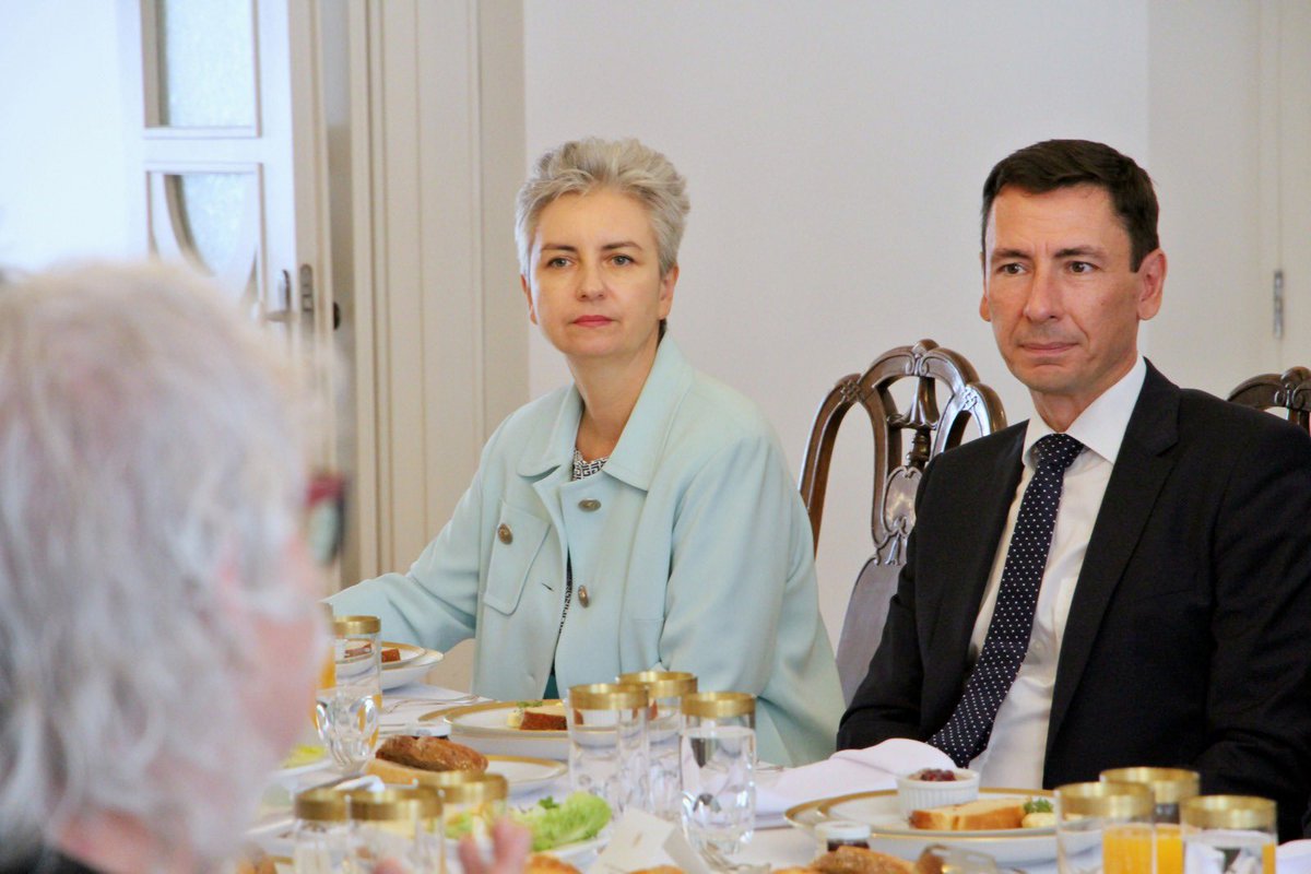 Czech Embassy Vienna tweet media