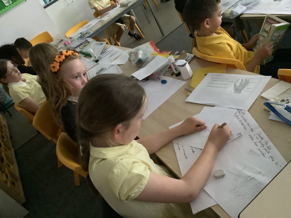 Year 3 St John's tweet media