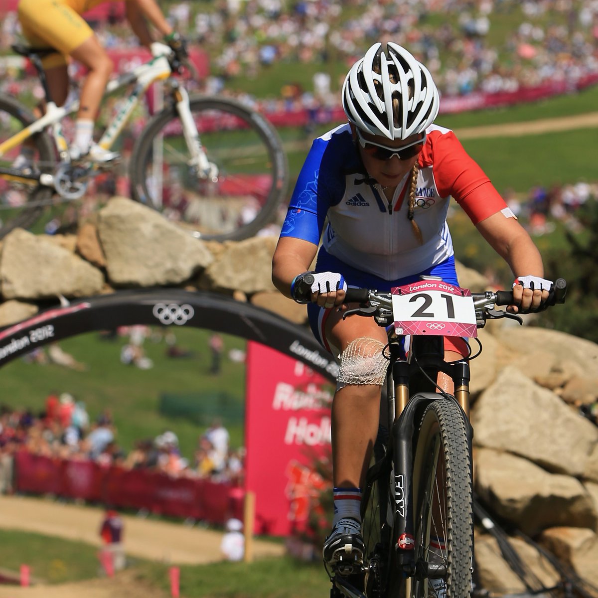 UCI_MTB's tweet photo. A woman on a mission! 🫡

London 2012 👉 Rio 2016 👉 Tokyo 2020 👉 @Paris2024 

Can Pauline @FERRANDPREVOT finally conquer the @Olympics title on home soil next 28 July? 🇫🇷

#OlympicCycling #MountainBike #Paris2024 https://t.co/YLJZSgvmry