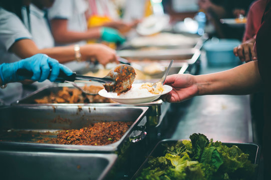 AndoleAngo45073's tweet photo. Every meal shared brings us closer to a hunger-free world. 🌍 #FightHunger https://t.co/rPN2uaBJqR