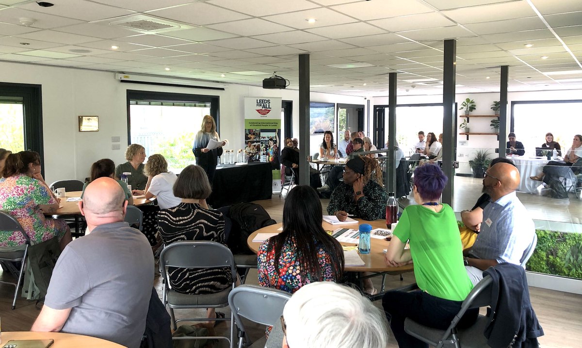 Forum Central tweet media