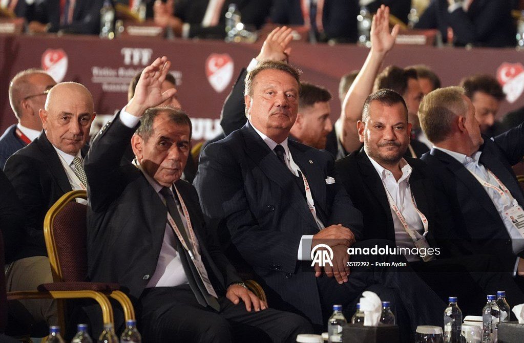 GSxfbTHW4AAYJdd?format=jpg&name=medium