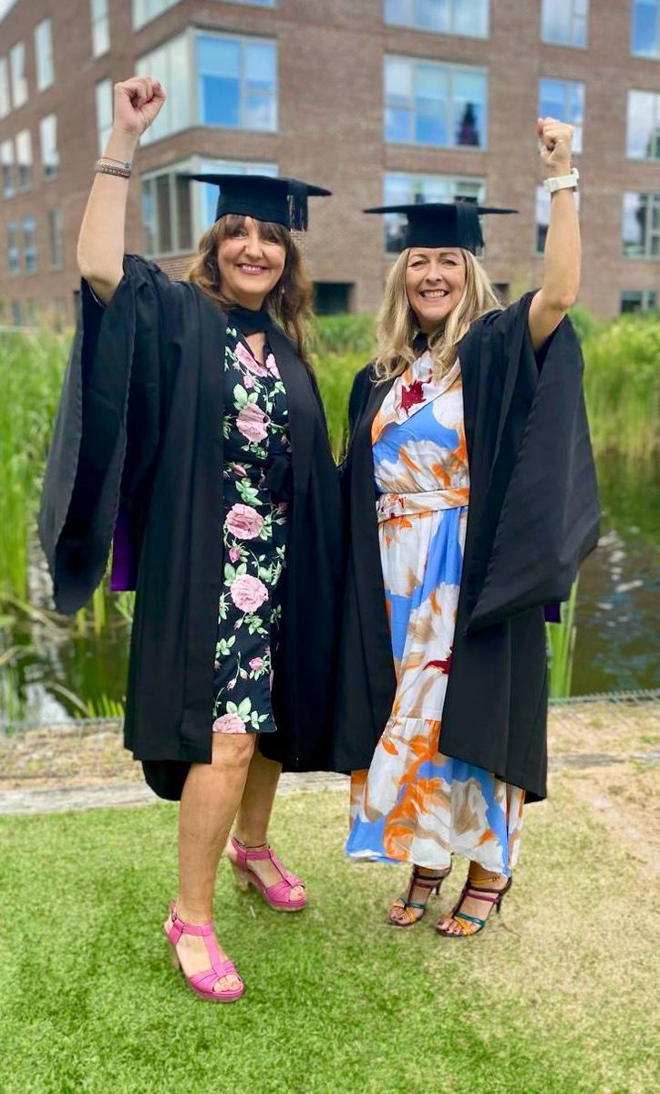cyp_pmhs's tweet photo. Huge congratulations 🥳                                             To our EMHPs  who graduated from  @edgehill we are so proud of you. 👩🏻‍🎓  #emhp #mhst #teambth #mentalhealthawareness #mentalhealthmatters #youngmindsmatter @BlackpoolHosp https://t.co/fiRCoyrddK
