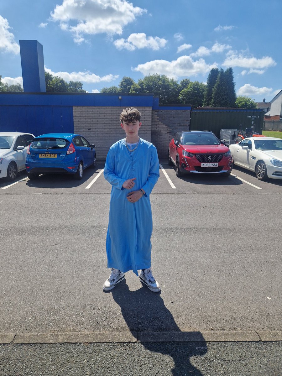 <a href="/StreetlyAcademy/">The Streetly Academy</a> the one and only Owen getting into Culture Day vibes <a href="/streetlyculture/">Streetly Culture and Diversity</a> #StreetlyCultureDay