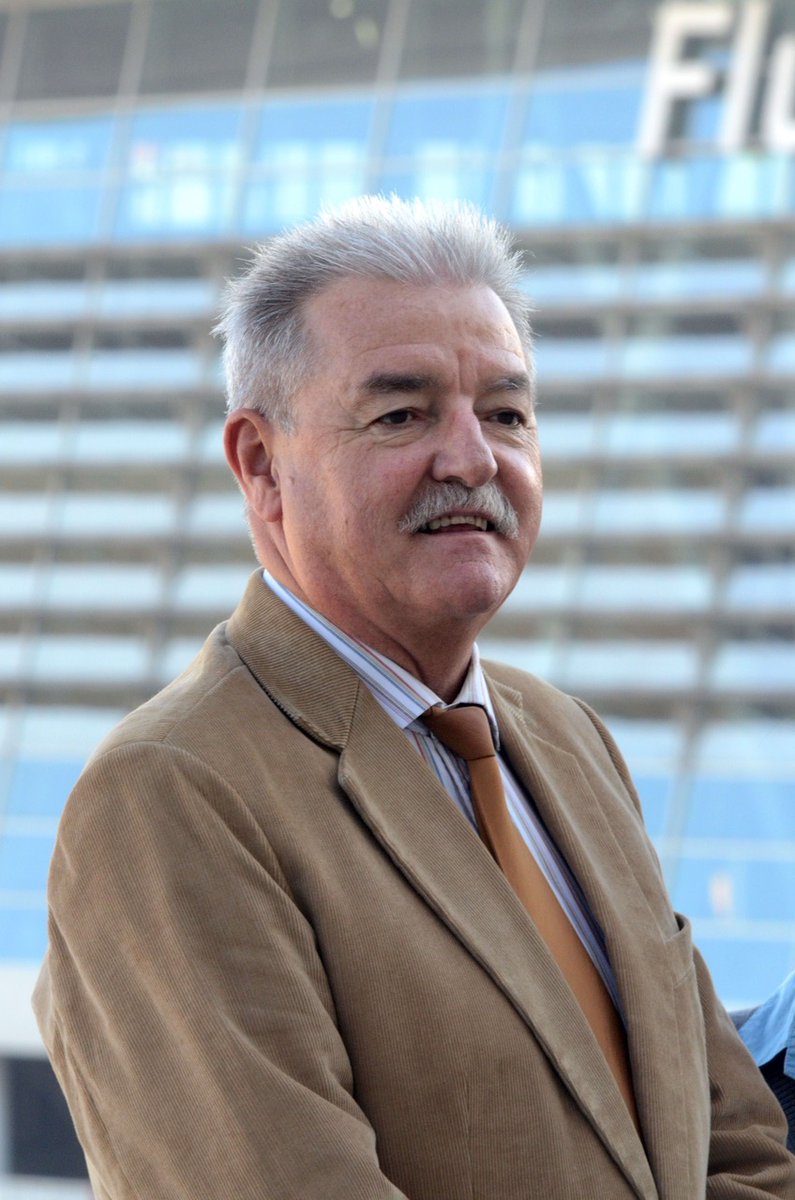 Kurs: «Emotionale Erste Hilfe (Care Giving)»
Bildungsprogramm: Offizinpharmazie (für Apothekerinnen und Apotheker, FPH-akkreditiert)
Dienstag, 23. Oktober 2024 - 8.45 bis 17.00 Uhr
dialog-ethik.ch/kurse-und-even…