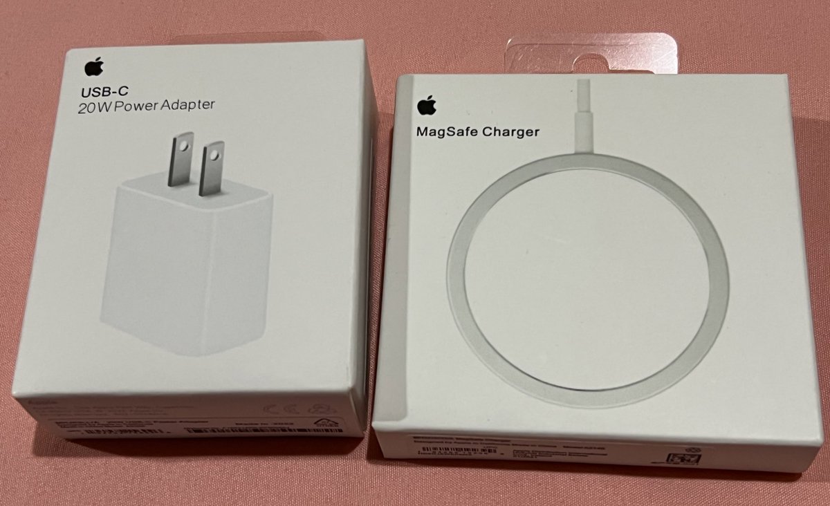 pppppsrr's tweet photo. ได้มาตอนซื้อโทรศัพท์ ไม่เคยแกะใช้
🩷 หัวชาจ USB-C 20W power adapter
🩷 Mag safe charger ชาร์จไร้สาย
ชิ้นละ 200 
เหมาหมด 350 ✨
ส่งฟรีค่ะ 
ถามเพิ่มเติมที่ไลน์ค่ะ https://t.co/sMjitePZB3 
#สายชาร์จโทรศัพท์ #หัวชาร์จ #ชาร์จไร้สาย #โทรศัพท์ #apple https://t.co/QHOaoBsac0