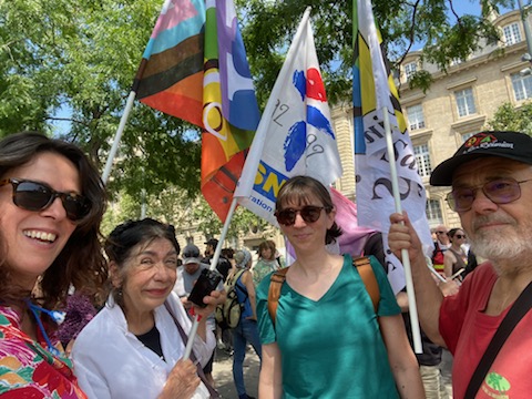 MinaElAzzouzi's tweet photo. Intervention de @TrarieuxMagalie pour la @FsuIdf place de la République à Paris pour faire #pressionpopulaire face à l' #urgencesocialeetdemocratique 
Vite un gouvernement et programme de rupture du #NouveauFrontPopulaire #nfp ! ✊
À l'appel de la #cgt #attacfrance et #LDH https://t.co/KFWNBVCPpX
