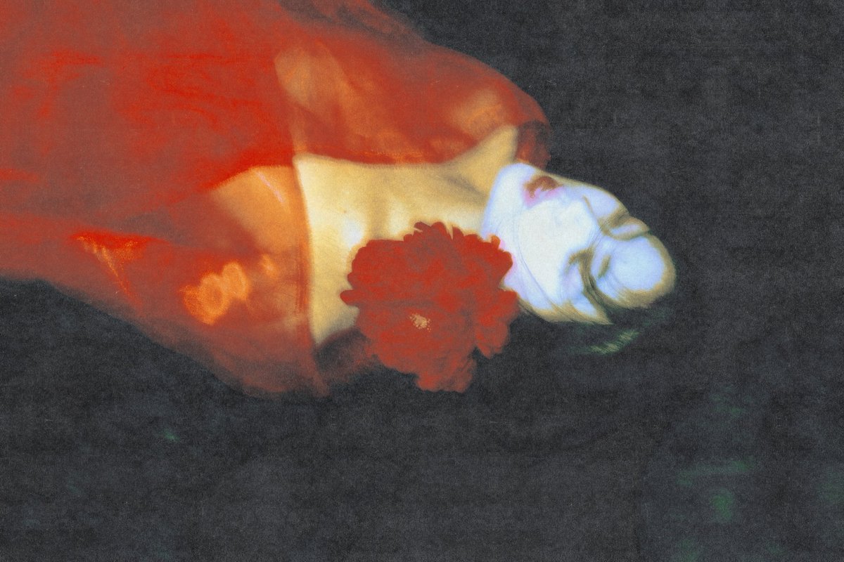 BeixiParticle's tweet photo. like dreams, eternity, and emptiness
#photographers #photograph #body #bodypositivity #makeup #red #写真で伝える私の世界 #写真好きな人と繫がりたい #写真撮影 #magzine #art #artist #vogue #voguemagazine https://t.co/Nqe9egPHIJ