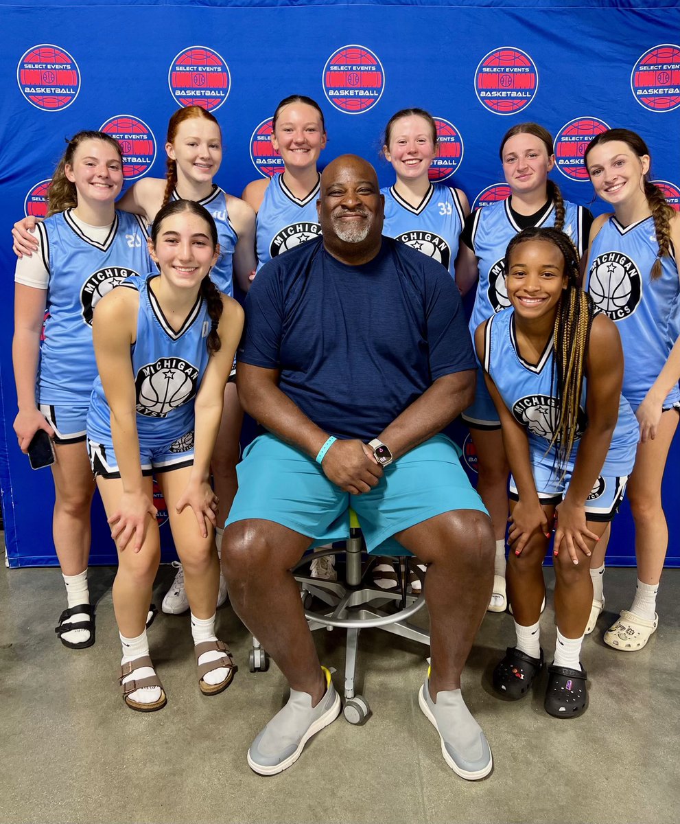 TCH_GBB's tweet photo. 2025 Mystics National team will be playing in Louisville, KY, July 20-22, in the National Championship. 

Game Times:
July 20 - 2:48 (Ct 6)
July 21 - 12:32 (Ct 6) / TBD
July 22 - TBD

@MImystics @MSP_Doug @PGHMichigan https://t.co/lzEqhtuWFN