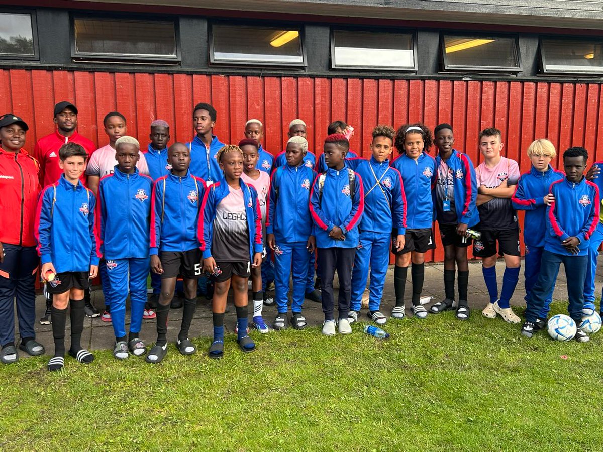 We proceed to the Round of 16 as one team loses and the other wins their round of 32 matches.
<a href="/sectionelite/">XX14 RPG</a> 2️⃣ - 1️⃣Legacy Elite
Legacy Academy 2️⃣0️⃣ - 0️⃣@fcderren

#bepartofthelegacy
#Morethananacademy