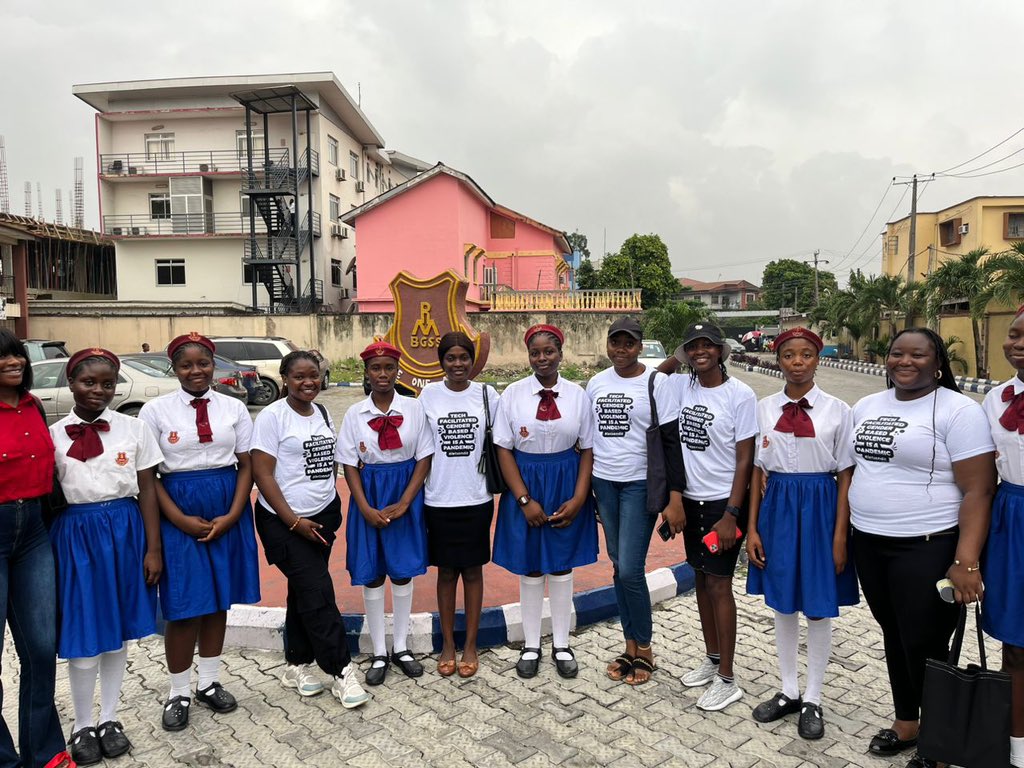 It was a great pleasure to meet the Principal, Teachers and Students of Regan Secondary School. 

Together we shall fight this pandemic. End Tech Facilitated Gender Based Violence today! 

#TFGBV #EndGBV #OnlineSafety #NCATFV #StopCyberAbuse #SupportSurvivors