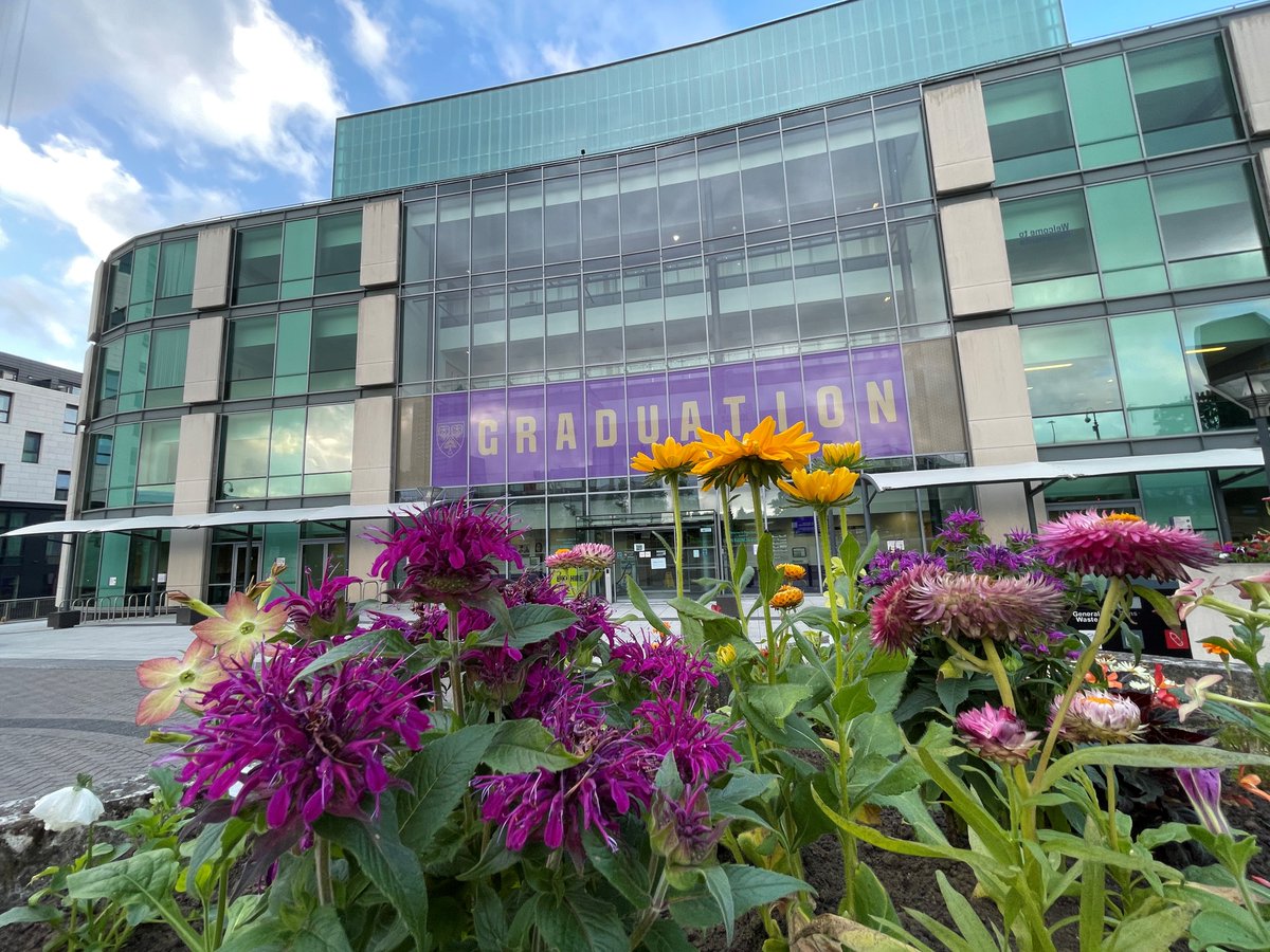 Leeds Beckett Library & Learning Services tweet media