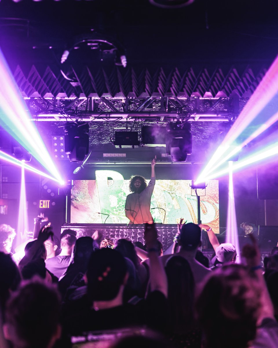 ClubGlow's tweet image. TONIGHT! 📢 Longstanding EDM icon and sample-identifying king @baauer headlines #Soundcheck with support from @trekmusic and @WKNDBAES. 🔊 Grab final tickets &amp;amp; tables → bit.ly/Baauer-DC