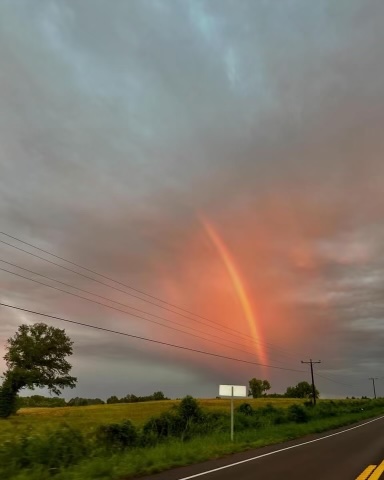 WHAT A VIEW!!!⚡🌈
---
A recent photo by taken by Caitlen, an AVECC employee! #RuralRiverValley