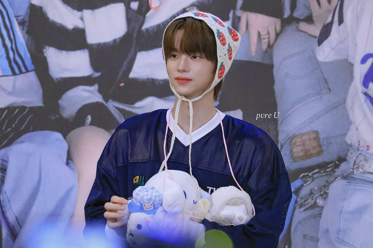 240707 공개팬싸

੯･ა⸒⸒𖤣𖥧𖥣｡𖥧𖧧

#TWS #투어스 #SHINYU #신유 #シニュ