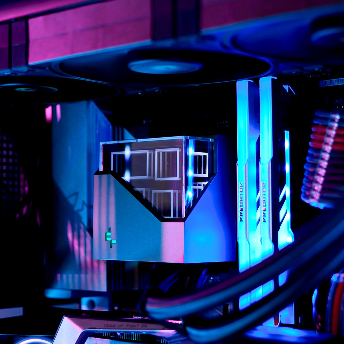 Deepcool_Espana's tweet photo. Esta semana me he enamorado de la LT720
Su diseño único hace que nos brillen los ojos 🥰

📸 @nay.tesseract

#deepcool #lt720wh #gamer #pcgaming #pc https://t.co/pXtq3im2GP