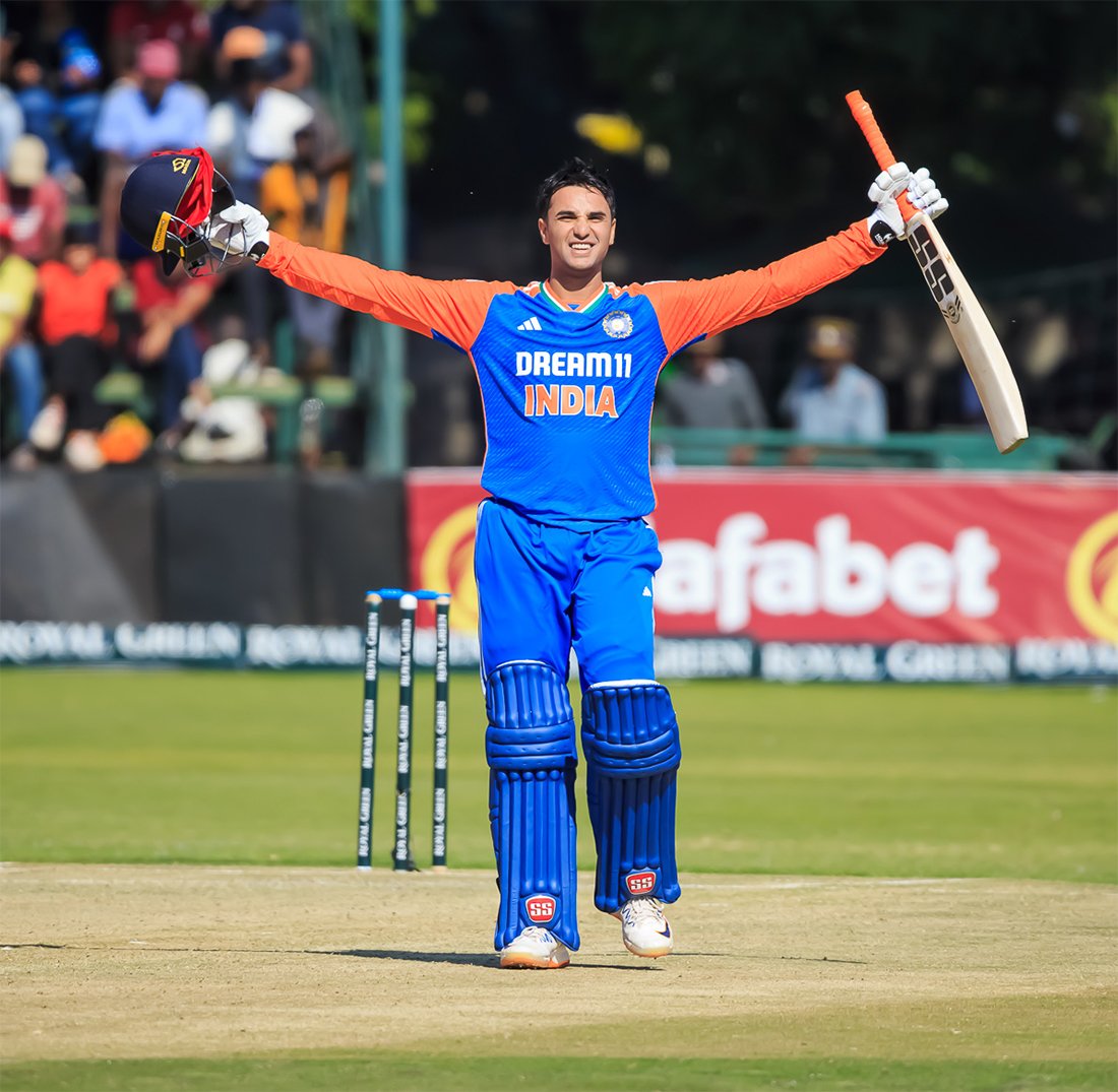 CricCrazyJohns's tweet photo. No place for Ruturaj Gaikwad & Abhishek in T20Is.
No place for Sanju Samson in ODIs. https://t.co/3jMYjMPOE8