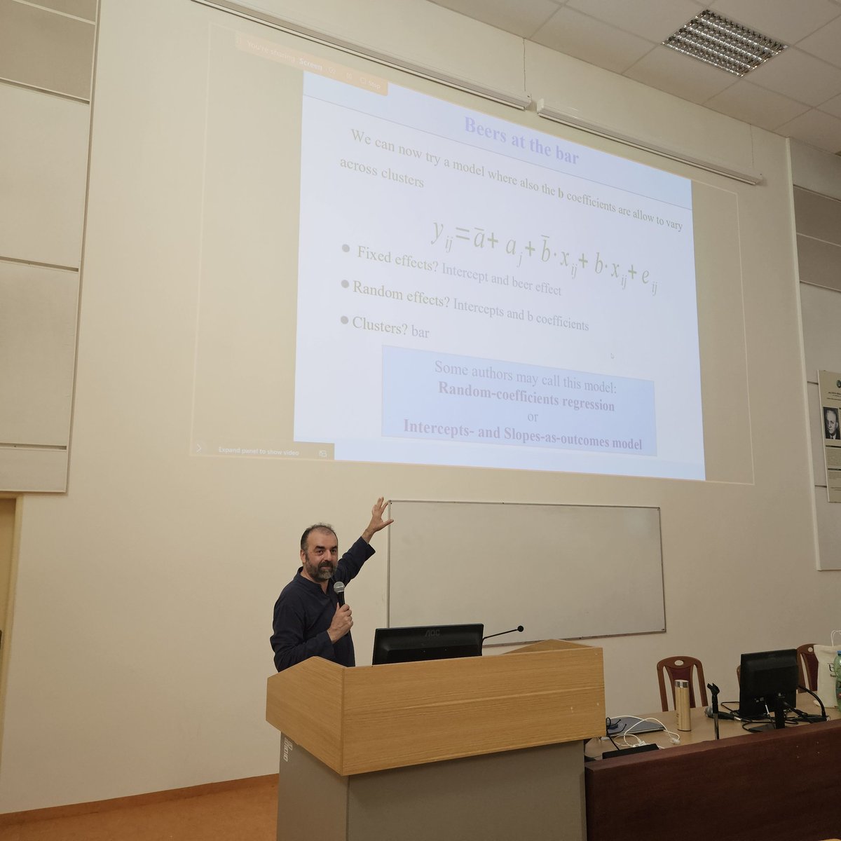 Methodology workshop #3: Multilevel Data Analysis presented this afternoon by Marcello Gallucci. <a href="/easpinfo/">EASP</a> #summerschool