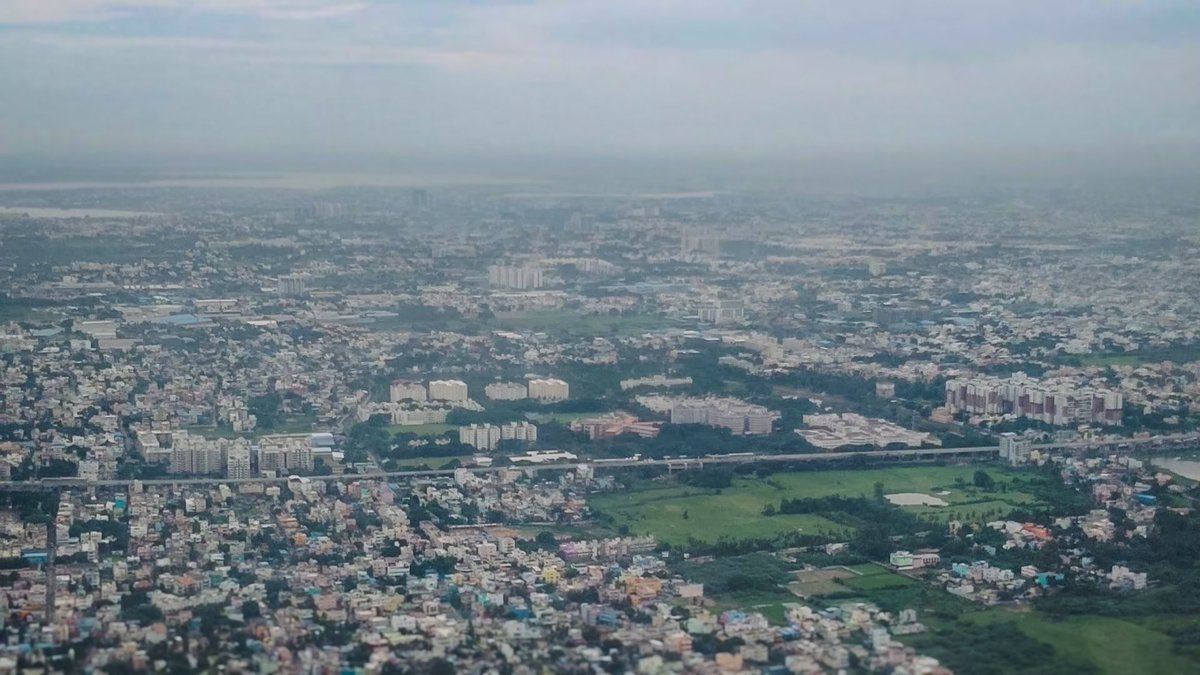 TheVenks's tweet image. 🚇🏗️ Chennai Metro Line 4 Porur lake to Poonamalee - Aerial view 

📷 1 Porur Bypass Station
📷 2 SRMC Station 
📷 3 Iyyapanthangal Station
📷 4 Kattupakkam Station

1/3

#Chennai #Metro #CMRL #Infrastructure