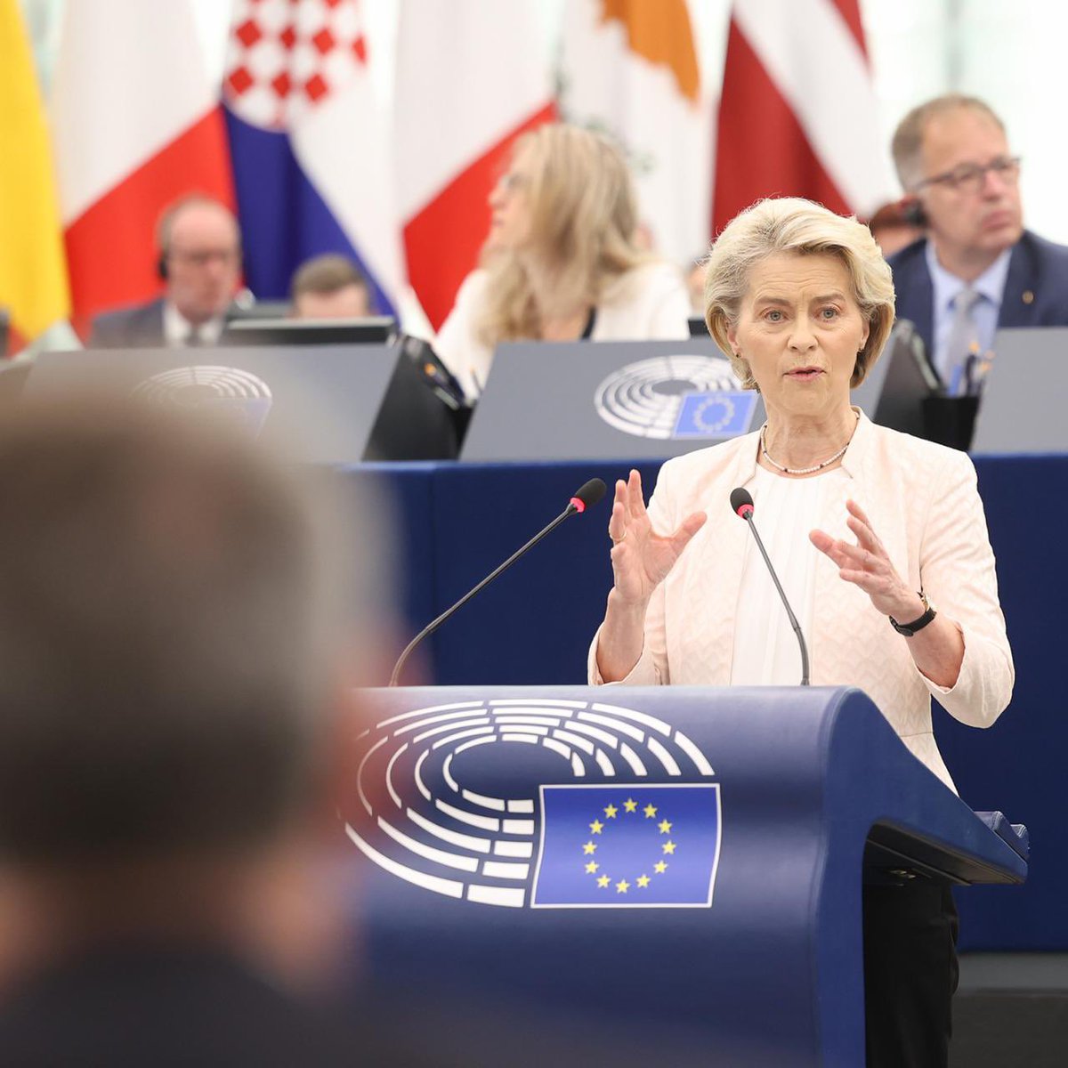 Lulzim Basha (@lulzimbasha_al) on Twitter photo Congratulations to <a href="/vonderleyen/">Ursula von der Leyen</a> on this well-deserved second term. Her firm leadership, her vision and determination are ingredients that are needed to carry forward the European family with conviction and confidence in crucial moments for the future of the continent and the Congratulations to <a href="/vonderleyen/">Ursula von der Leyen</a> on this well-deserved second term. Her firm leadership, her vision and determination are ingredients that are needed to carry forward the European family with conviction and confidence in crucial moments for the future of the continent and the