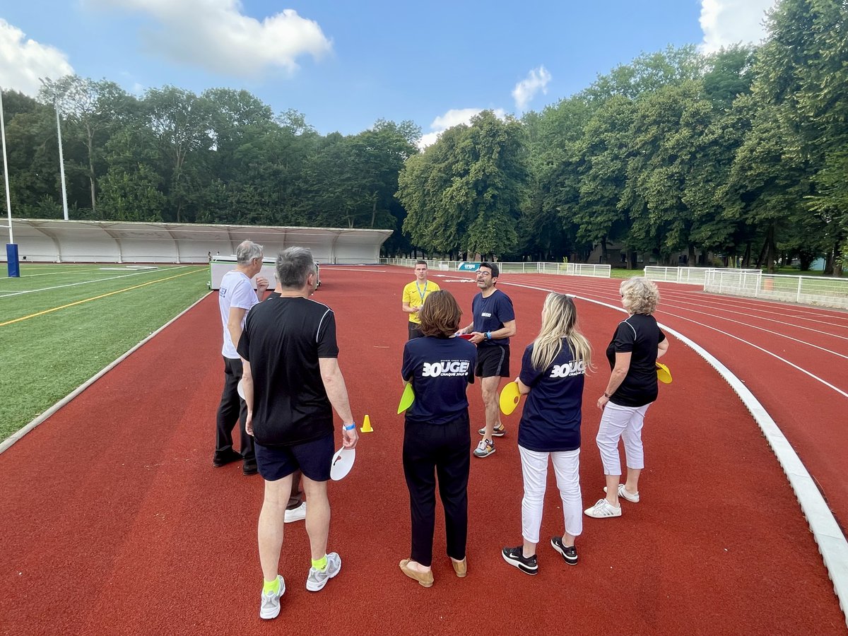 #Bouge30minutesparjour 
Mercredi 17 juillet, le comité d’administration régional organisé au @CREPS de Wattignies a mis à l’honneur la #Grandecausenationale par l’organisation de 30 minutes d’activités sportives pour les 8 préfets de département et leurs 40 proches