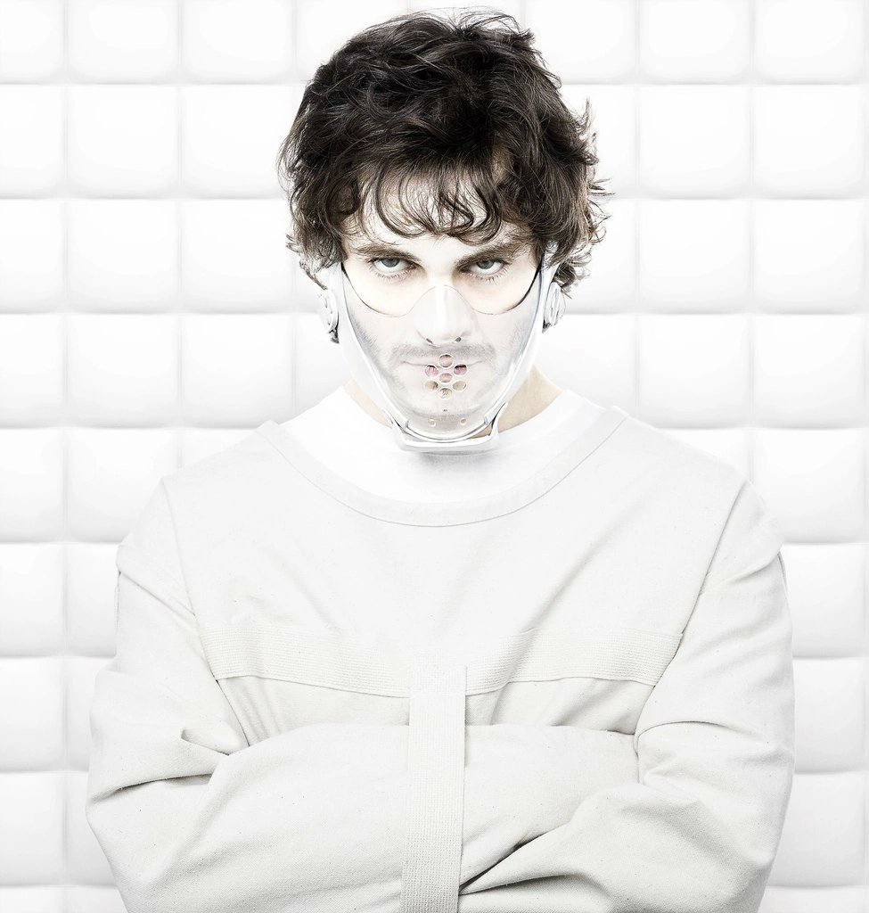 dancypics's tweet photo. ⠀⠀⠀⠀⠀⠀will graham ⠀/ ⠀will lecter https://t.co/9S1yWdWxwS