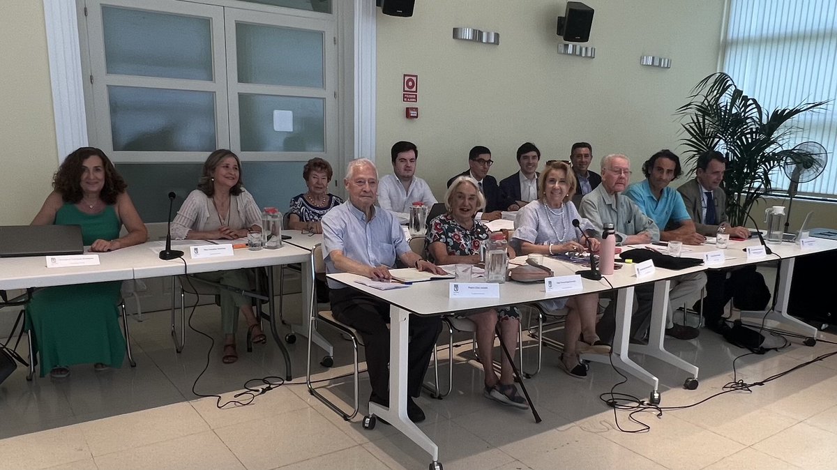 Comenzamos el debate sobre el estado del Distrito de #Hortaleza. 
Orgullosos del equipo del <a href="/PPHortaleza/">Partido Popular de Hortaleza</a> 💪