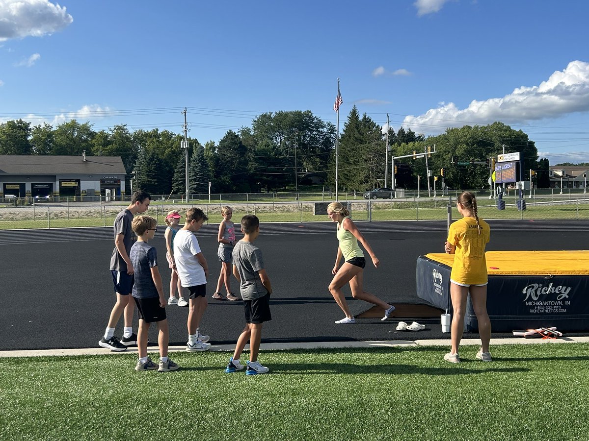 Kettle Moraine Boys/Girls Track & Field tweet media